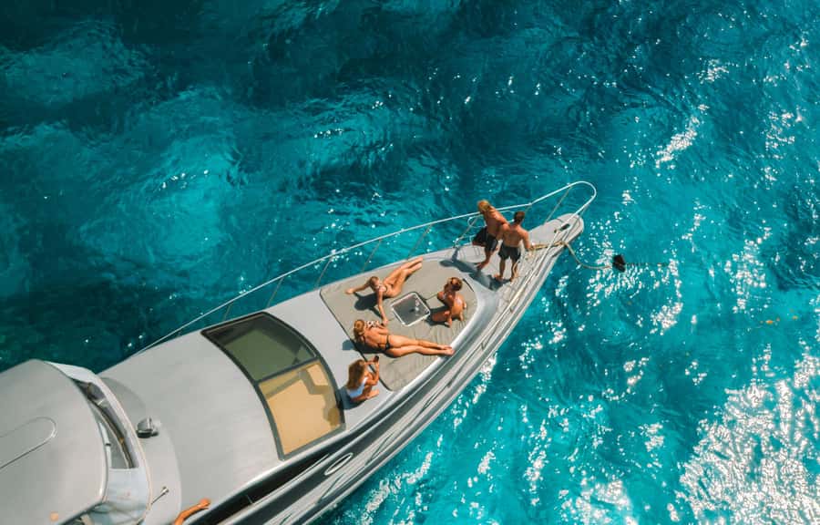 Bali: Nusa Penida Speedboat Trip with Snorkeling and Tour - Where your day starts: Serangan office setup and small-group rhythm