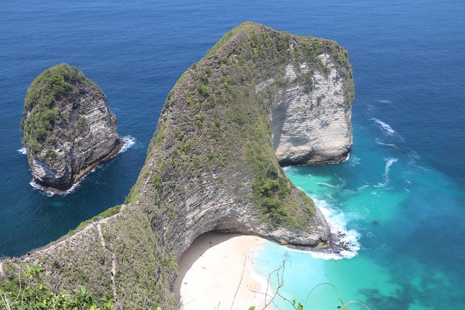 Bali Nusa Penida West Private All-Inclusive Tour - Kelingking Beach: iconic cliffs, real walking, good shoes