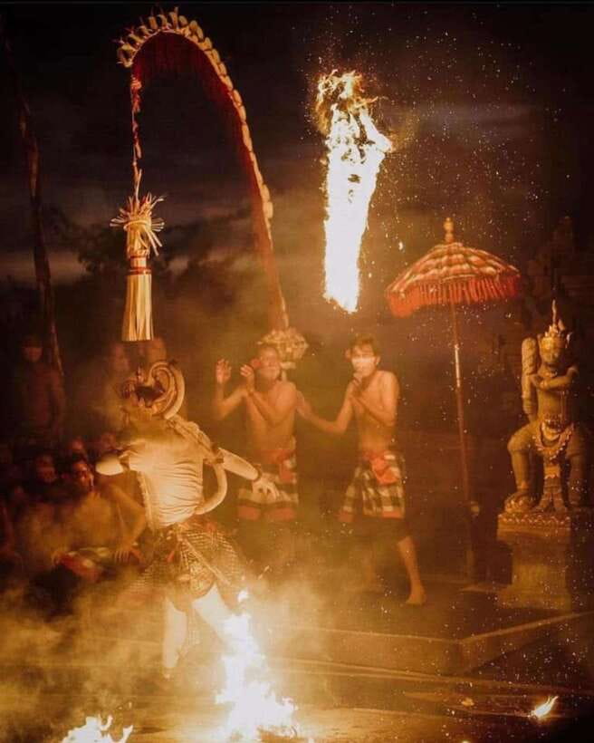 Bali: Padang Padang Beach, Uluwatu Temple & Kecak Dance - Should You Book This Bali Karma Journey Tour?