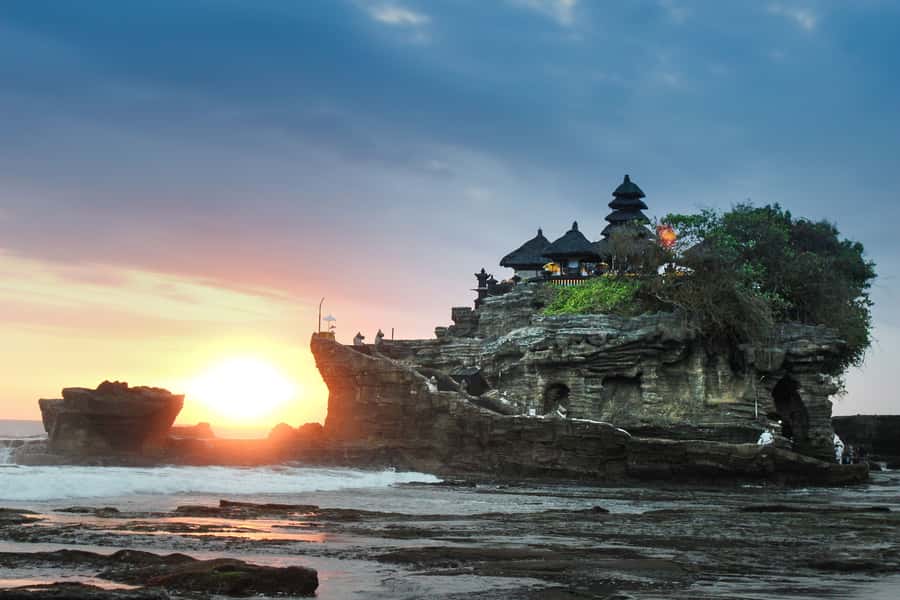 Bali: Sacred Temples and Sunset Private Tour - Tanah Lot at sunset: dramatic views, but don’t fight the tide