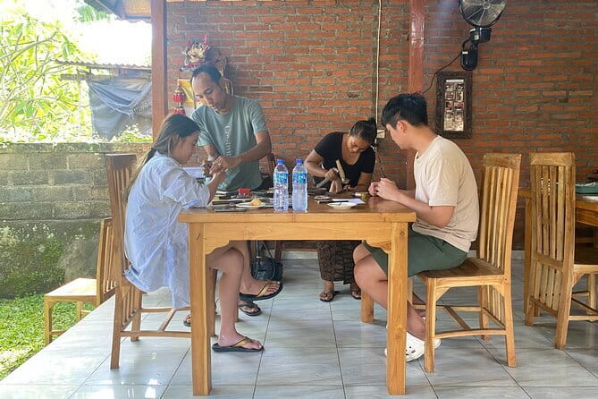 Bali Sidemen Silver Class Making with 7 Gram of Silver - Getting there in Sidemen: no pickup means you plan your timing