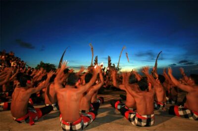 South Coast Uluwatu, Tanah Lot, and Jimbaran Day Trip