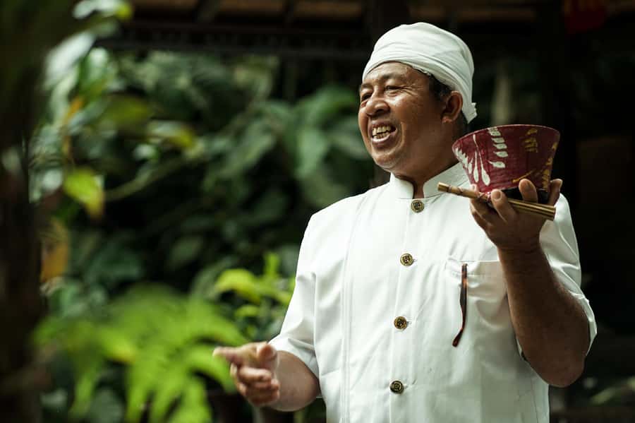 Bali Spiritual: Blessing Ceremony, Pristine Nature, Transfer - Mangku-Led Purification Ceremony in a Jungle Temple by the River