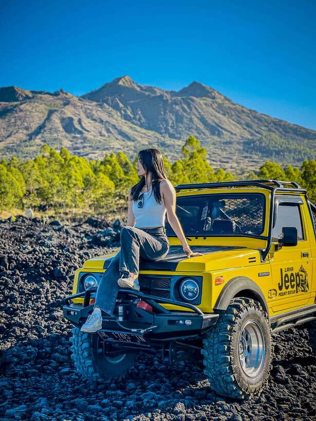 Bali: Sunset Mount Batur Jeep and Hot Spring All Inclusive - Bukit Batu Viewpoint: Where the Day’s Big Picture Starts