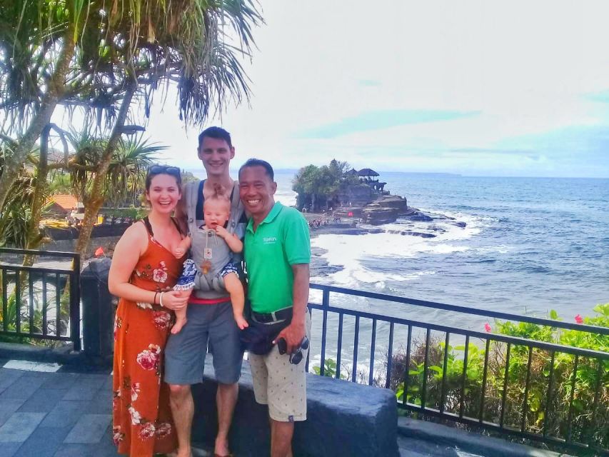 Bali: Tanah Lot Temple Half Day Sunset Tour - Markets and nearby stalls: the part that makes it feel real