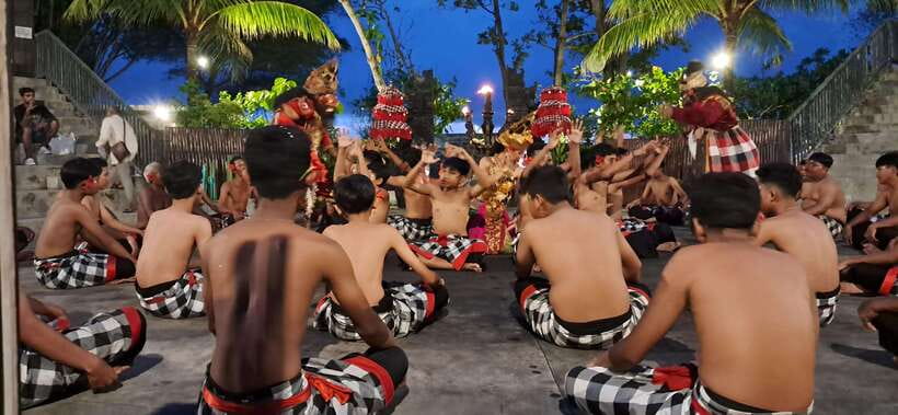 Bali: Tanah Lot Temple Sunset Kecak & Fire Dance Show Ticket - Key things to know before you go