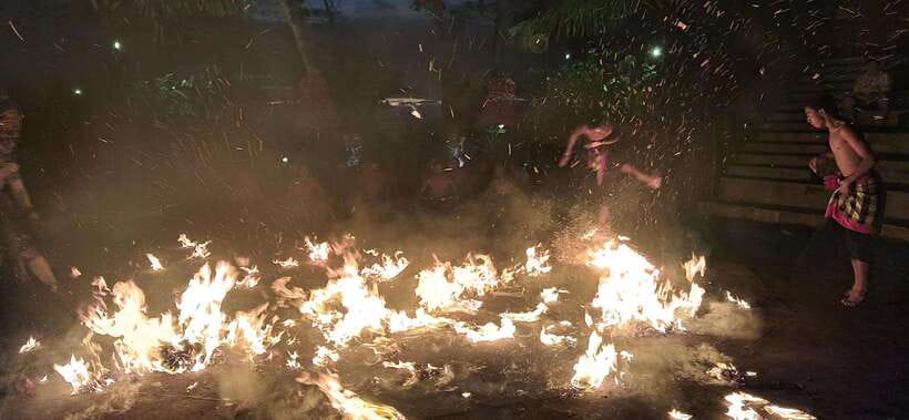Bali: Tanah Lot Temple Sunset Kecak & Fire Dance Show Ticket - Should you book this Tanah Lot Kecak and Fire Dance experience?