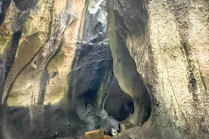 Bali Tour : Tegenungan - Tukad Cepung - Kanto Lampo - Tibumana Waterfall - Tegenungan Waterfall: The 25-Meter Crowd Favorite for Swimming and Pictures