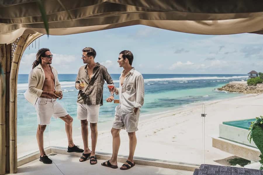 Bali: Tropical Temptation Beach Club Pass & Lounge Add-ons - Infinity pool with ocean views: the part you will remember