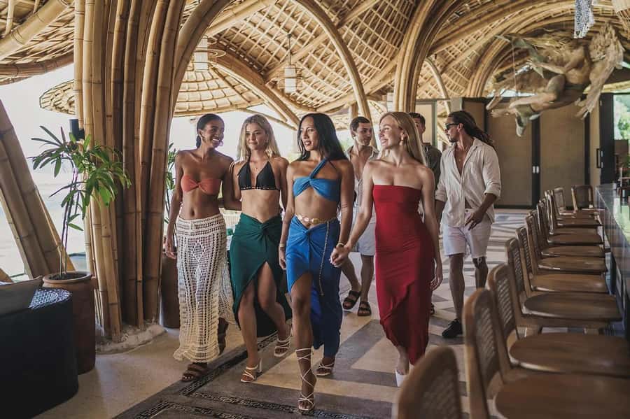 Bali: Tropical Temptation Beach Club Pass & Lounge Add-ons - Beach time on Melasti: shade, sand, and photo-ready sunset light