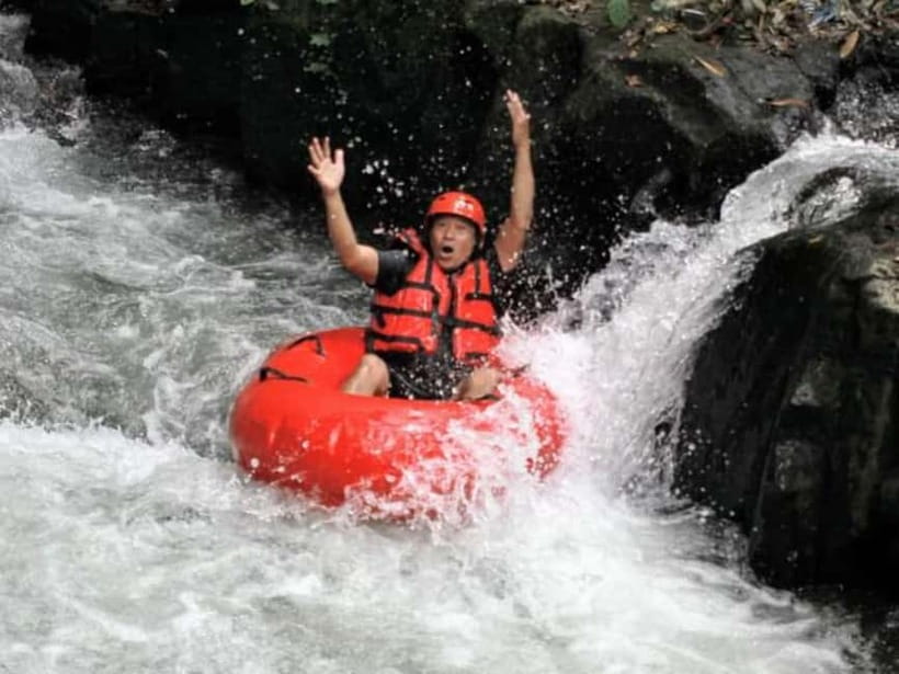 Bali Tubing Adventure: Refreshing Float Through Lush Jungles - Getting started: RTB meeting point, pickup, and included gear