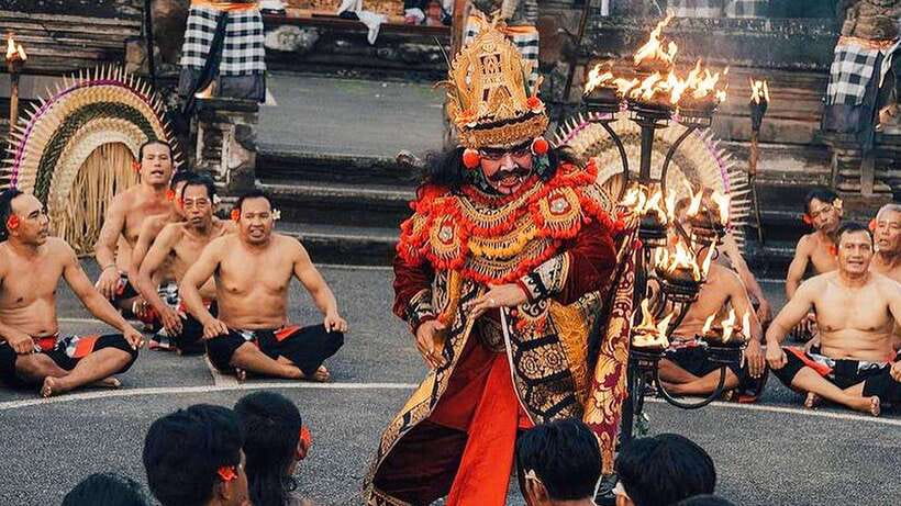 Bali: Ubud Kecak and Fire Dance Show Tickets - How the Kecak works, and why it feels so different