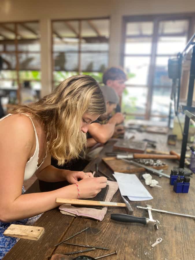 Bali: Uluwatu Silver Jewelry Making Workshop with Creation - Where the class really happens in Uluwatu (and why that matters)