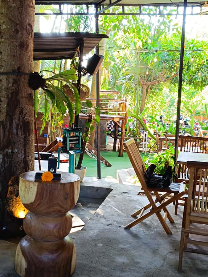 Bali: Uluwatu Silver Jewelry Making Workshop with Creation - Location tips for Uluwatu Silver Class at Rolling Fork Restaurant