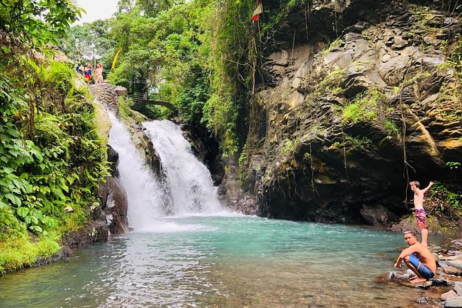 Bali Waterfalls Adventure and Wanagiri Hidden Hill - Aling-Aling Waterfall: Quick Access to the Higher Jump