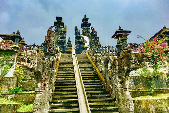 Bali Waterfalls and Temples Tour - Stop 4, Goa Raja Waterfall: rainforest cool plus steps and an infinity pool feel