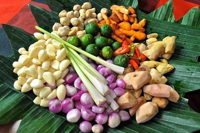 Balinese Cooking class with traditional morning market visit - Hotel Pickup and Air-Conditioned Transport That Actually Helps