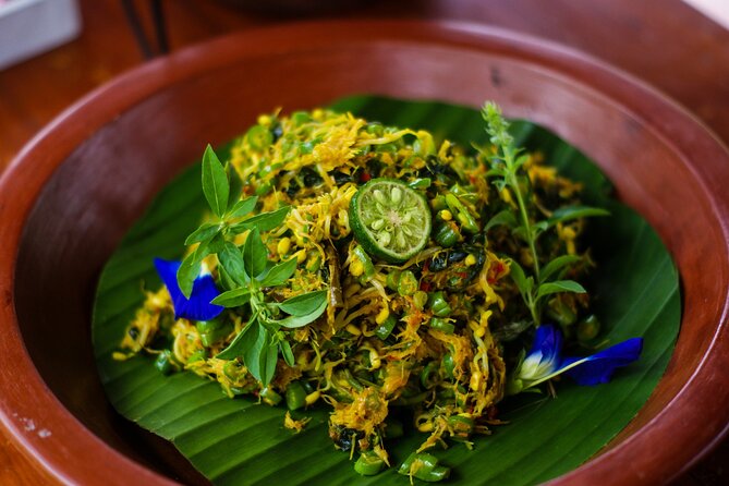 Balinese Vegan Cooking Class with Fresh Harvesting & Garden Tour - Your 4-Course Vegan Lunch: Expect Real Food, Not a Token Taste