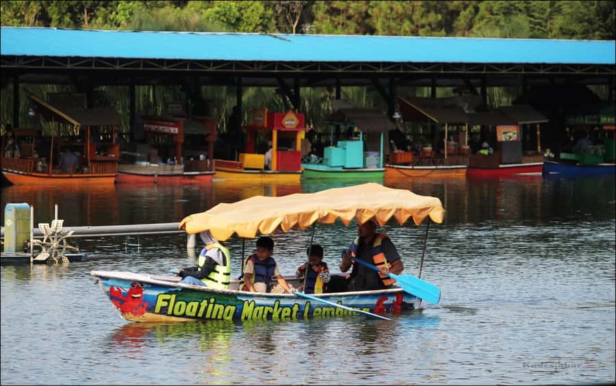BANDUNG : MAKE CUSTOMIZED TOUR WITH CAR CHARTER AND DRIVER - Price and value: what $81 per group really buys