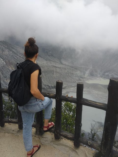 Bandung : Private Tour Guide Sightseeing (Costum tour) - What to Bring for a Hot Spring and Tea Field Day