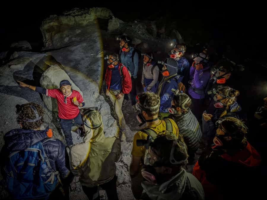 Banyuwangi/Bali: Ijen Volcano Midnight Blue Fire Guided Tour - Why the Ijen Midnight Blue Fire Plan Feels Like a Secret Window