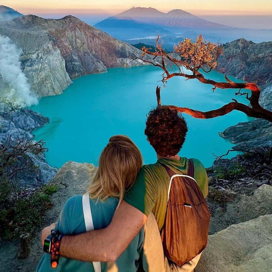 Banyuwangi : Mt Ijen Hike, Blue Fire & Panoramic Lake Guided - Key things I’d plan around