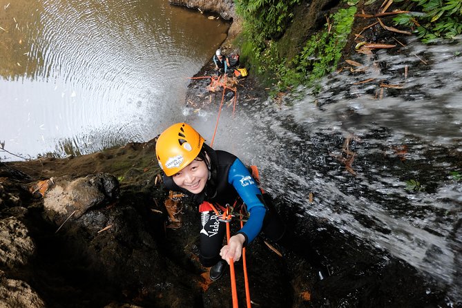 Beginner canyoning trip in Bali "Egar canyon " - Getting Kitted Up: Gear, Showers, and the Pre-Descent Safety Routine