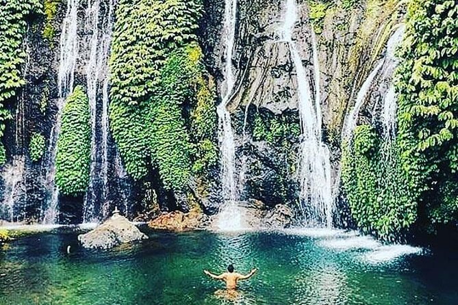 Beratan , lake side temple tour , all inclusive - Pickup Across Bali Zones, Including Seminyak and Ubud