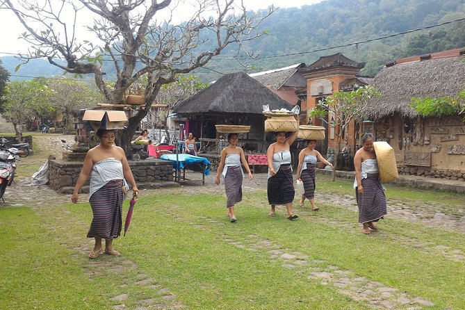 Best East Bali Tour - Stop 3, Lempuyang Temple: the Gates of Heaven frame and the Mt. Agung payoff