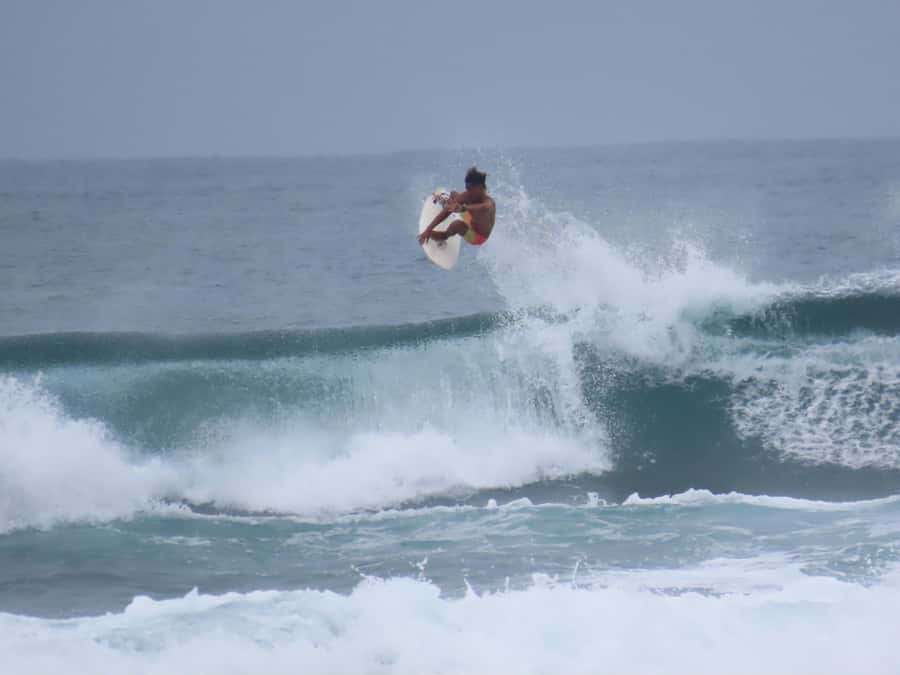 Best Surf Lesson around Uluwatu - Should You Book This Best Surf Lesson Around Uluwatu?