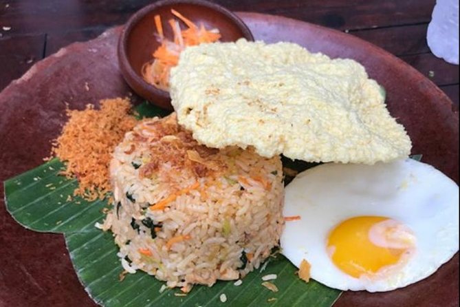 Blue Lagoon Bali Snorkeling Experience - Lunch on the beach plus shower time, not just a snack break