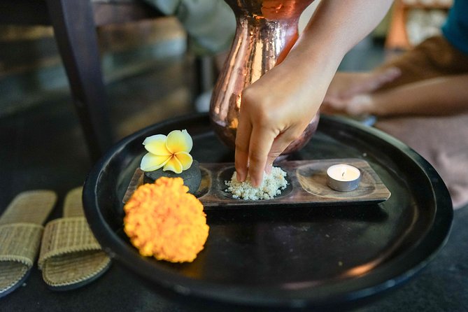 Body Massage Experience in Ubud Traditional Spa - The massage itself: Balinese full-body work with choice and control