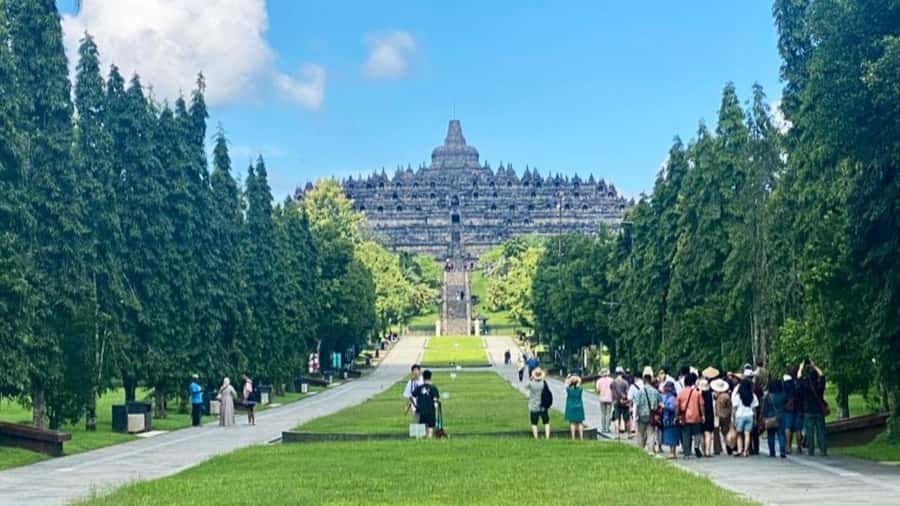 Borobudur Climb to the Top & Prambanan with Ticket Included - Prambanan after Borobudur, how the vibe changes