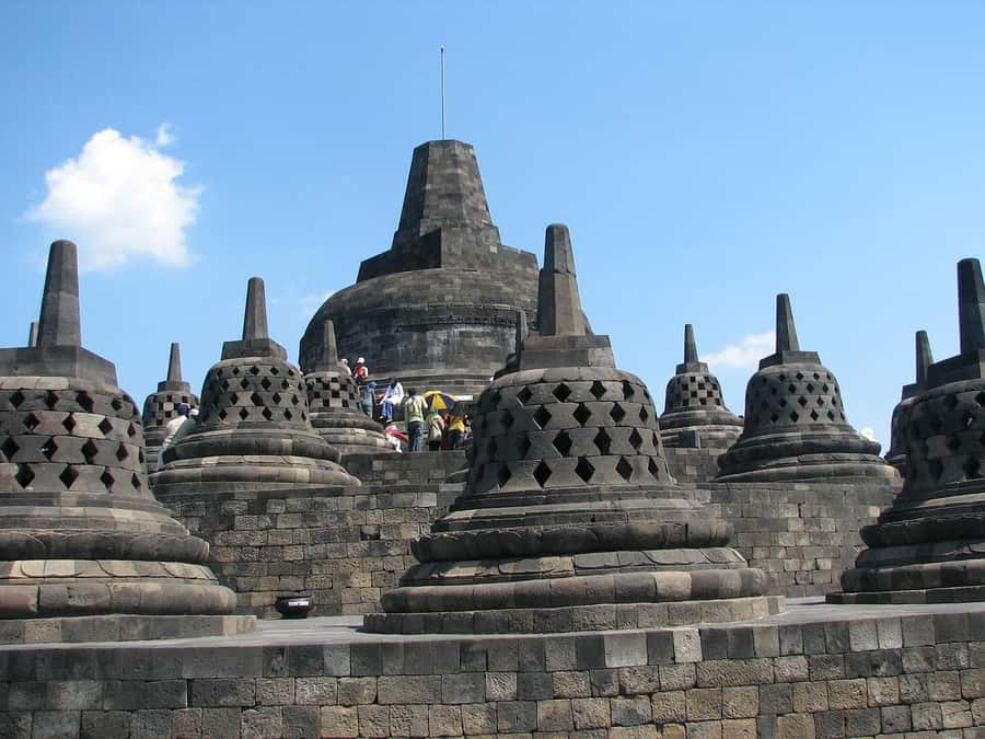 Borobudur Climb Top, Prambanan with Guide, Ticket Include - The Yogyakarta to hotel loop: timing, transport, and what to expect