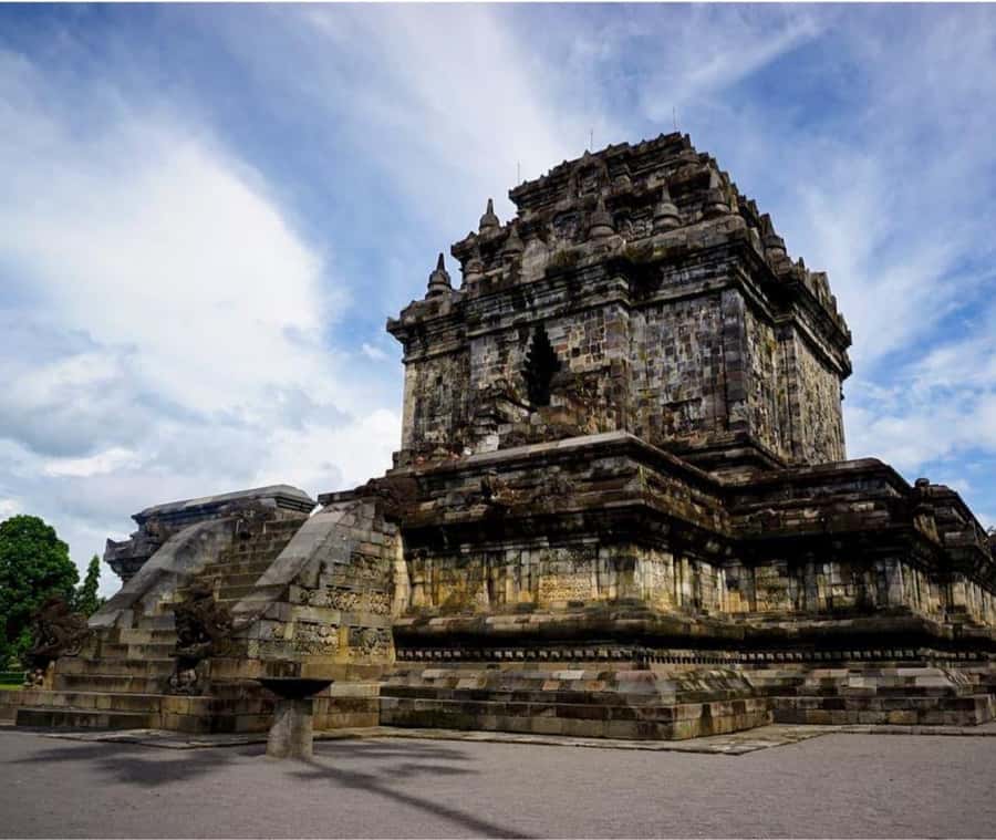 Borobudur climb up and Prambanan private tour - What I’d Watch Out For Before You Book