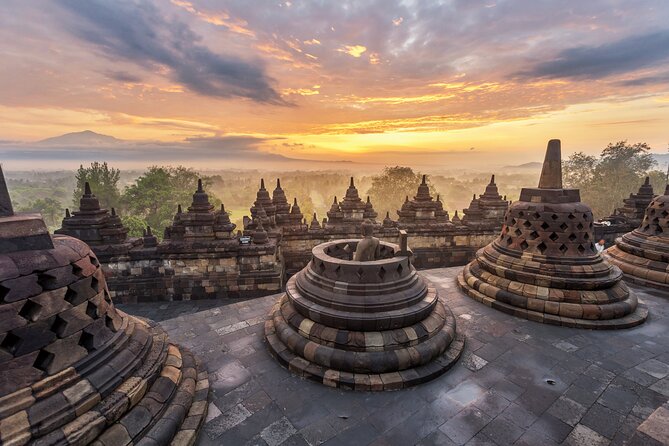 Borobudur(climb up), Merapi Volcano and Prambanan Temple Tour - Merapi Volcano by 4x4 jeep: adventure that depends on the sky