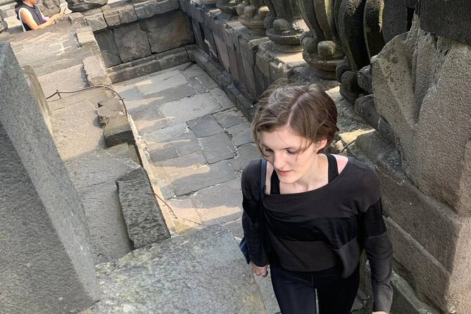 Borobudur ClimbUP guaranteed (sunrise option)& Prambanan Day Tour - Getting Between Temples: Pickup, Car Comfort, and Small-Group Flow