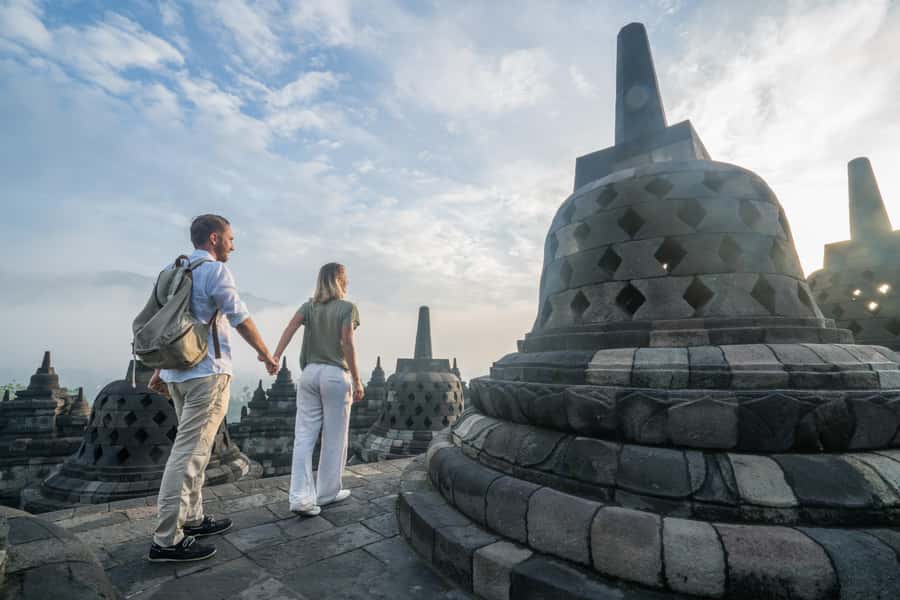 Borobudur Sunrise, Merapi Volcano & Prambanan Full Day Tour - Borobudur sunrise and temple entry: why the early gates matter