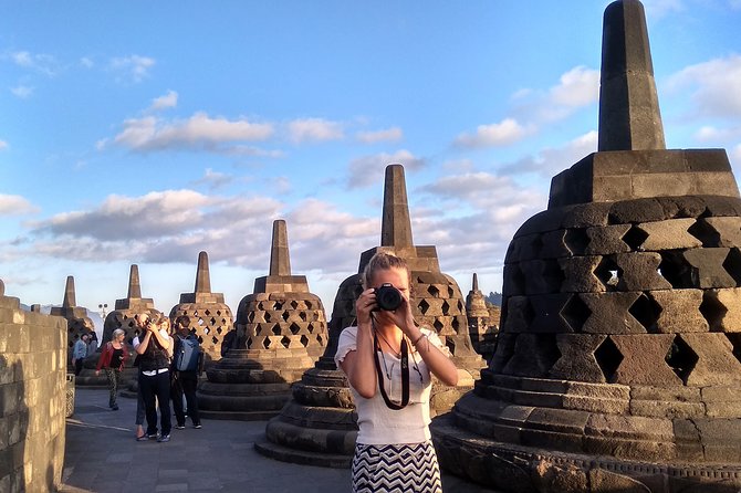 Borobudur Temple Climb To The Top & Prambanan Temple - 1 day tour - Should you book this 1-day Borobudur and Prambanan tour?