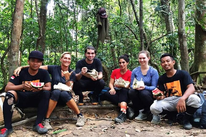 Bukit lawang tour 3days-2 night jungle trekking including rafting - Day 1 in Gunung Leuser: 5 to 6 Hours of Guided Rainforest Walking