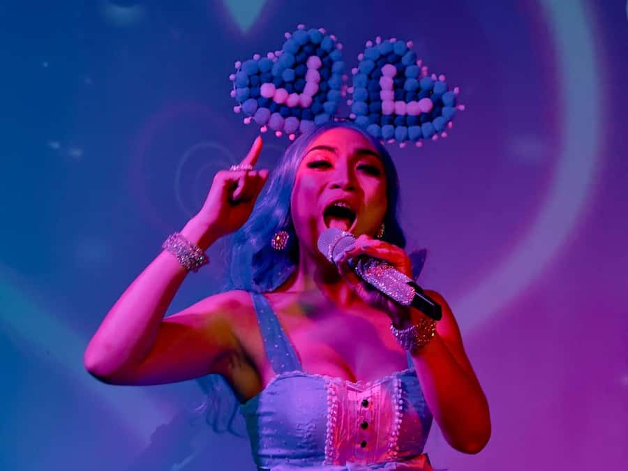 Canggu: Drag Show with Optional Dinner - Fridays: tarot reading with drag adds a whole new layer