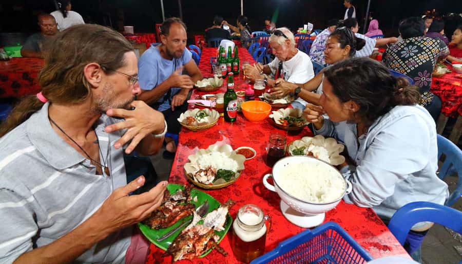 Denpasar: Night Street Food Walking Tour - Denpasar After Dark: Why This Food Walk Feels More Local