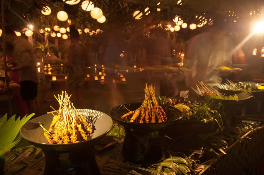 Denpasar: Night Street Food Walking Tour - Timing and Pickup: Making the 4-Hour Window Work for You