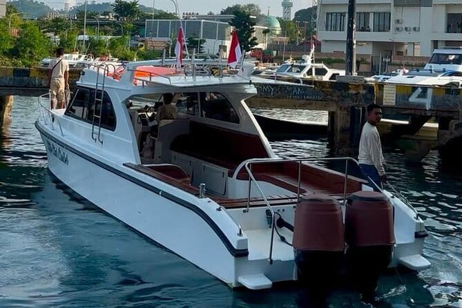 Early Morning Private Komodo Speedboat Tour - Padar Island Trek and the Three-Color Viewpoints
