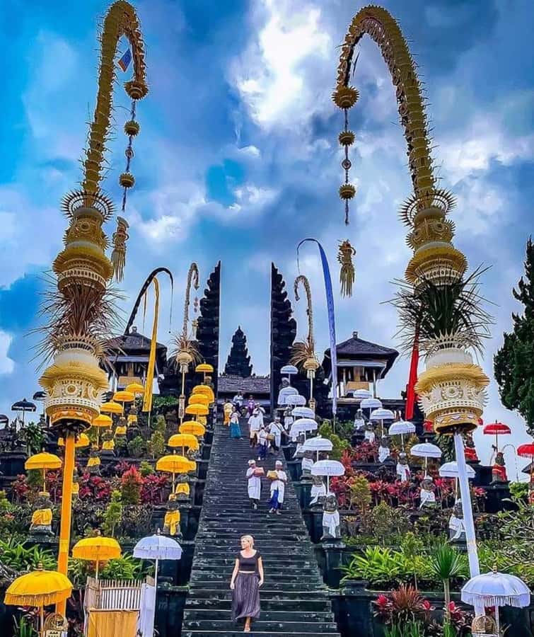 East Bali Tour: Besakih Temple, Lempuyang Gate, Tirta Gangga - Pickup, Timing, and Why the Drive Matters More Than You Think