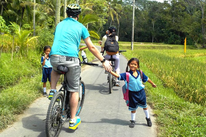 Electric Cycling Tour of Ubud with Free Hotel Transfer and Lunch - Ubud electric cycling that feels like countryside, not a commute