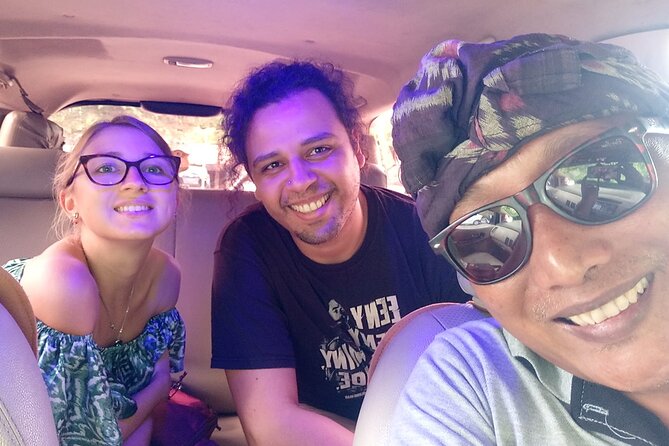 Experts Bali Driver : Best Bali Private Driver for Tour in Bali - Why hiring a private driver in Seminyak actually feels easier