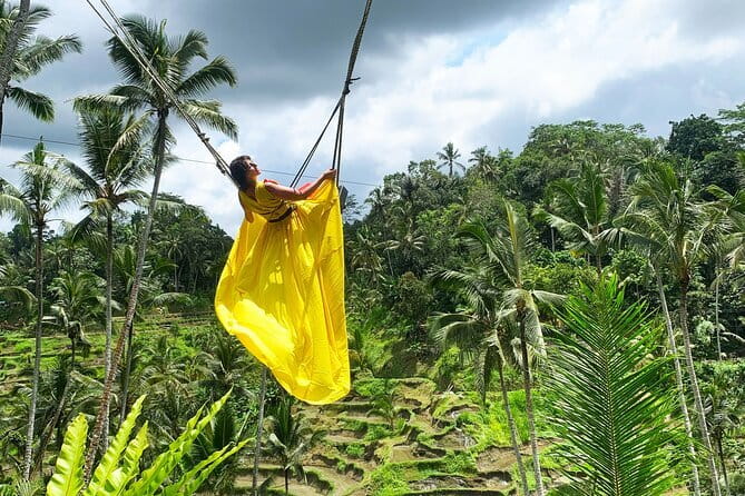 Explore Ubud Art Market, Monkey Forest and Rice Terraces - Key highlights at a glance