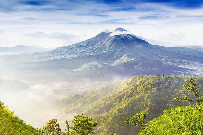 Exploring Bali in 5 Days: Completed Journey of Discovering Bali - Day 3: Sekumpul Waterfalls, Wanagiri Hills, Handara Gate, and the Big Tree Moment