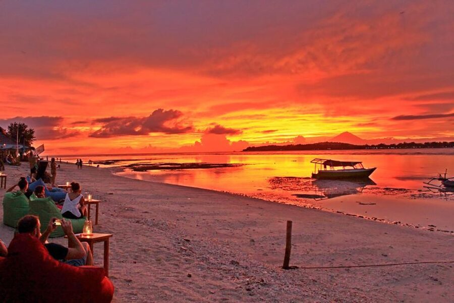 From Bali: 2-Day Private Gili Island Snorkel Tour with Hotel - Quick practical tips before you book